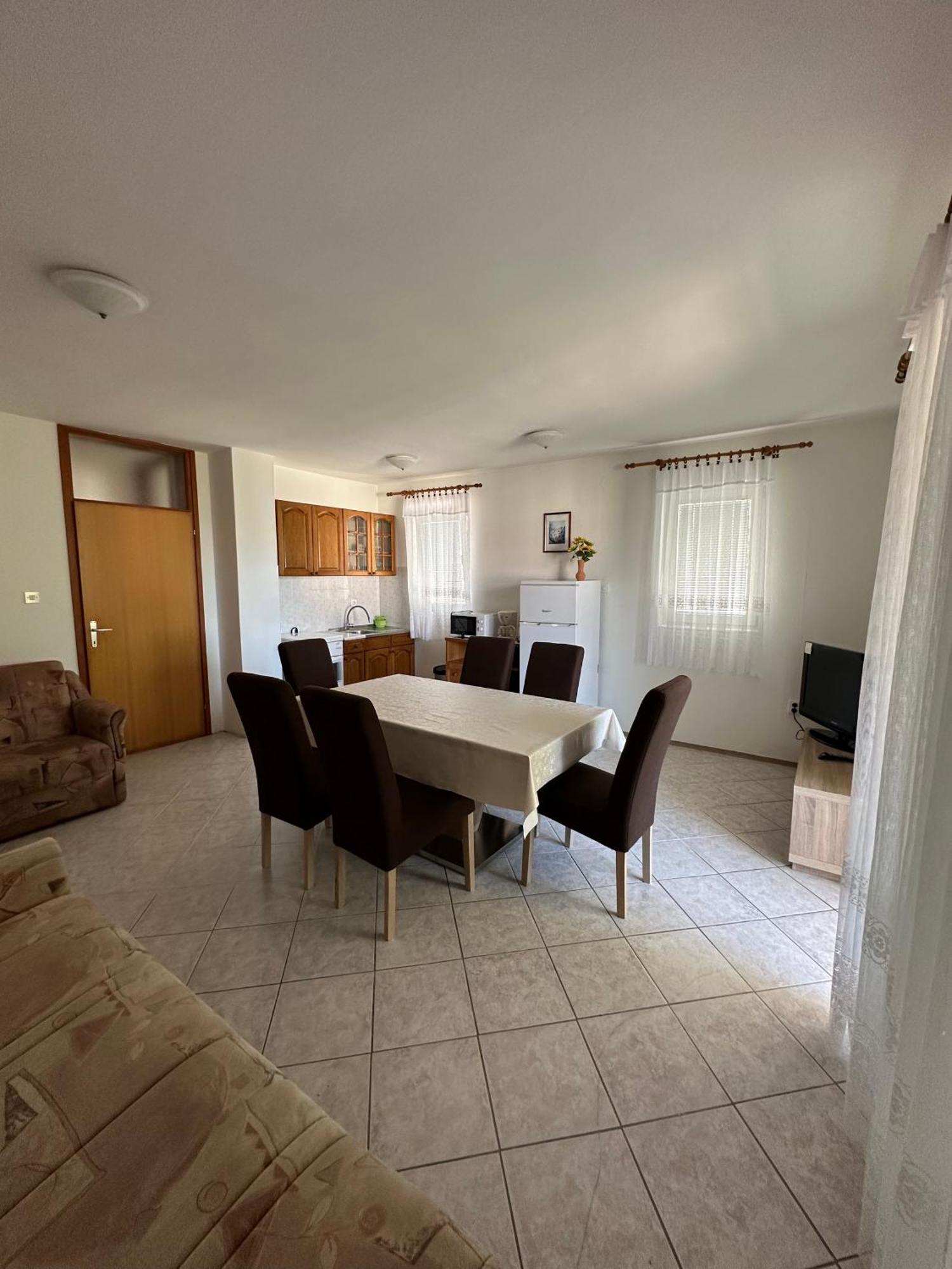 Apartmani Ana Malinska Zewnętrze zdjęcie